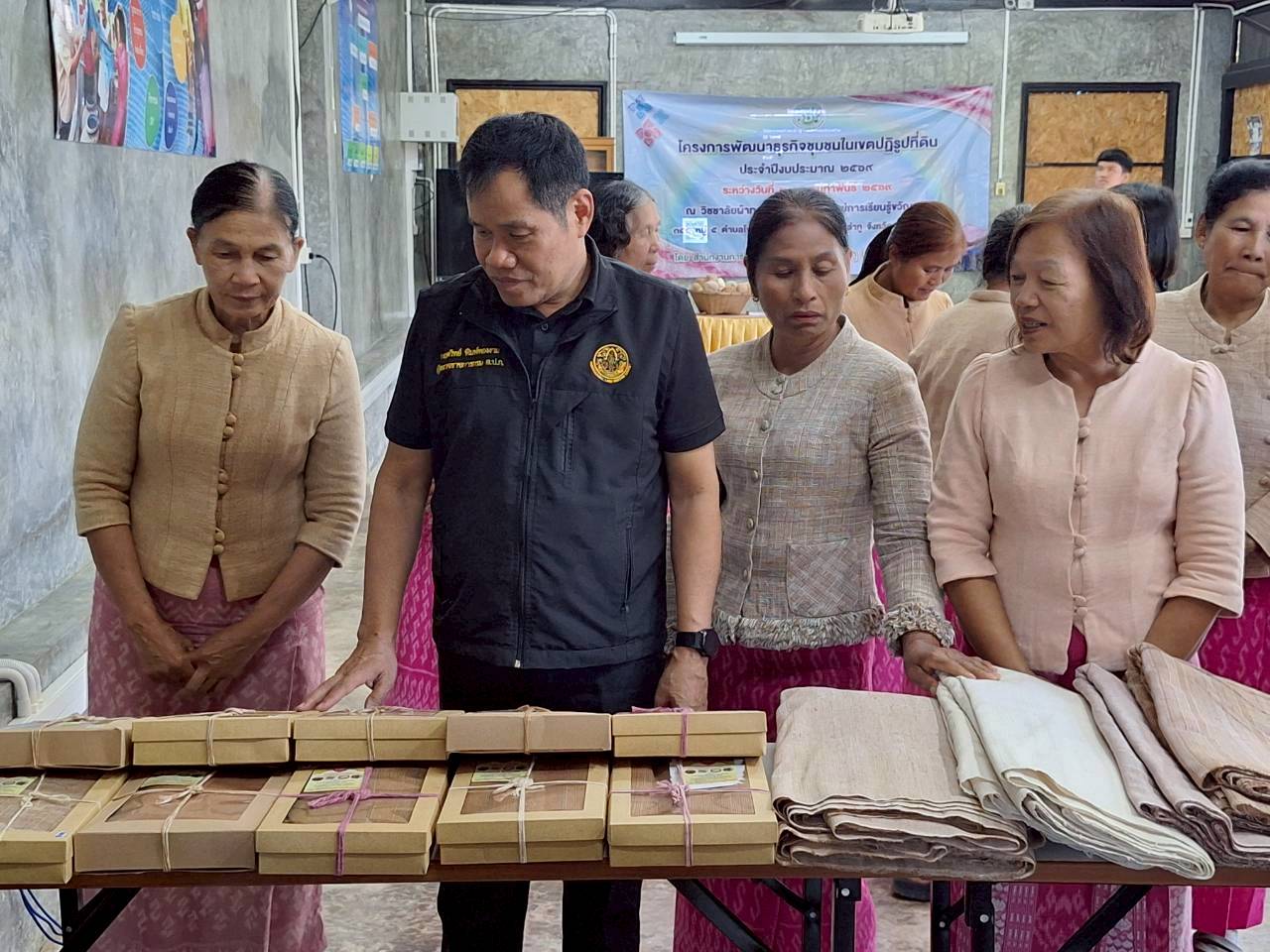 title - ผู้ตรวจราชการ ส.ป.ก. ประชุมตรวจราชการและติดตามความก้าวหน้าผลการดำเนินงานตามแผนการตรวจราชการของผู้ตรวจราชการสำนักงานการปฏิรูปที่ดินเพื่อเกษตรกรรม ประจำปีงบประมาณ พ.ศ. 2569 รอบที่ 1 เขตตรวจราชการที่ 10 จังหวัดหนองบัวลำภู 